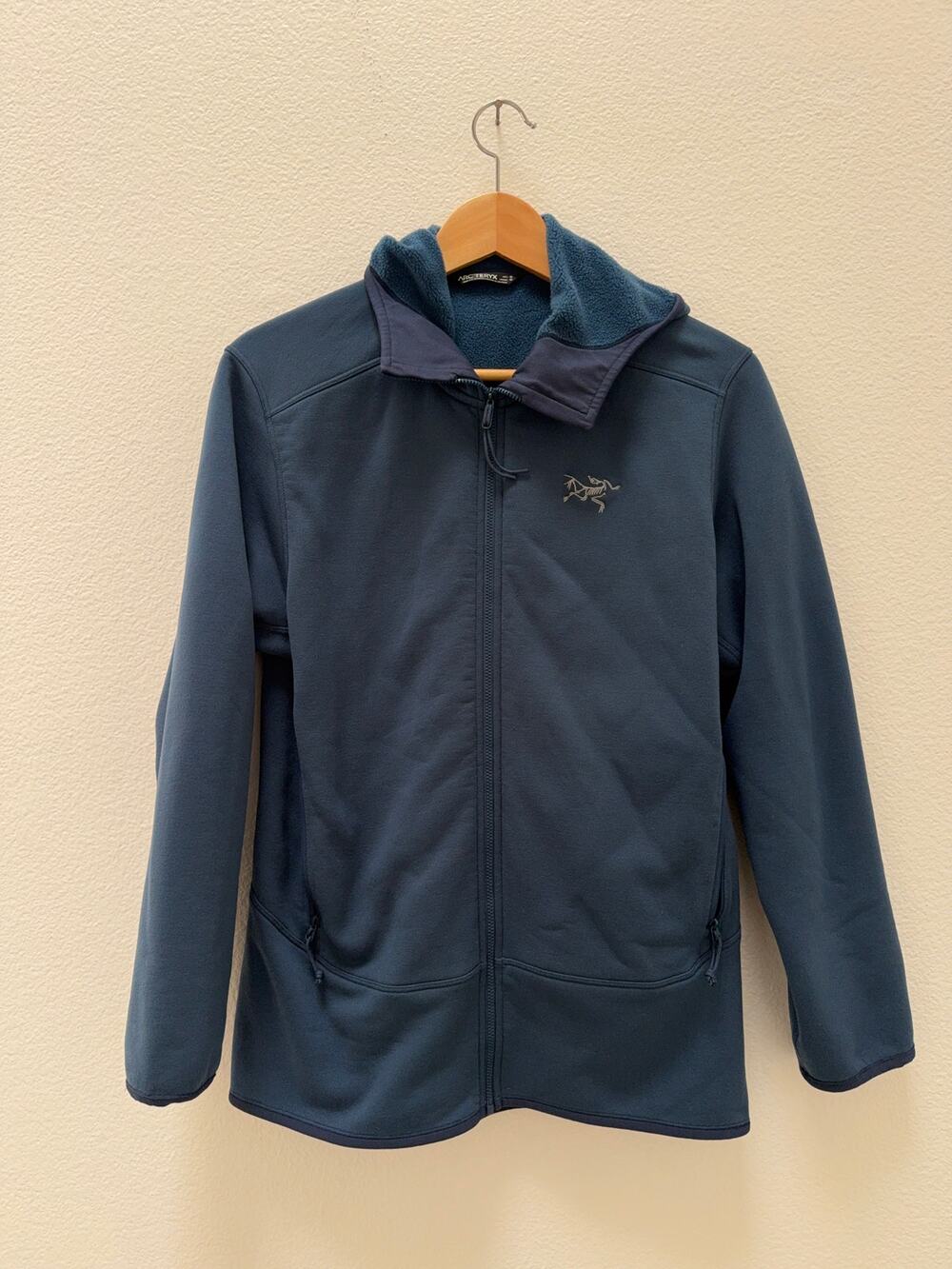 Arc'teryx Kyanite Hoody Men’s Size Medium Blue Fleece Full Zip Jacket 19770
